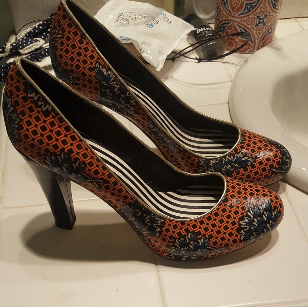 Vibrant Statement Heels